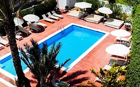 Typic Sandic Apartments